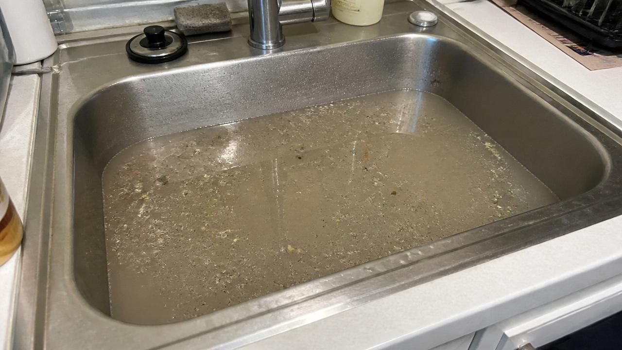 Kitchen Sink Won't Drain: DIY Steps Before Calling a Plumber